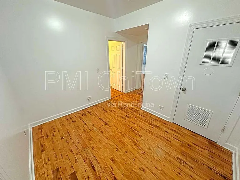 5145 W Ferdinand St — Photo 3