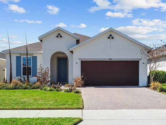 2nd image of 951 Vineyard Ridge Rd