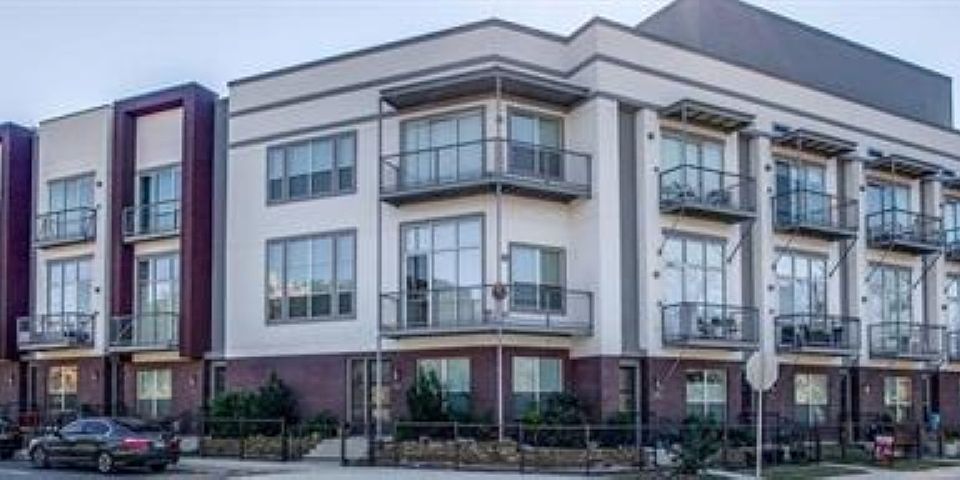 1st image of 106 NEWELL AVE #106