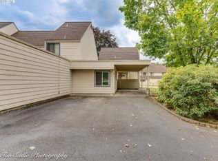 361 NE Village Squire Ave UNIT 5, Gresham, OR 97030