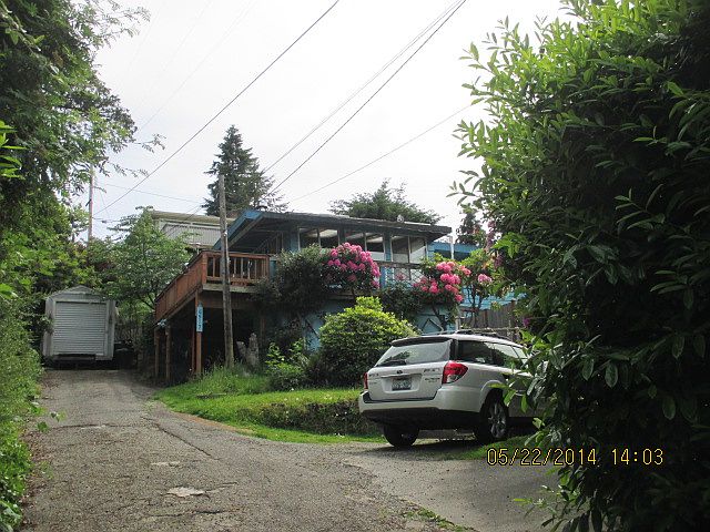 1st image of 6512 Arthur St NE