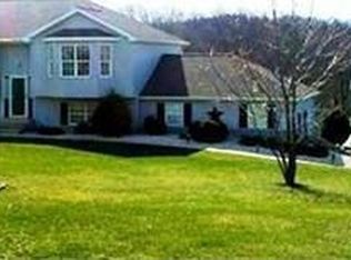 4602 E Berlin Rd, Thomasville, PA 17364