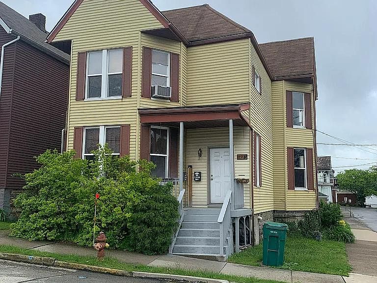 1st image of 128 W 2nd St #2