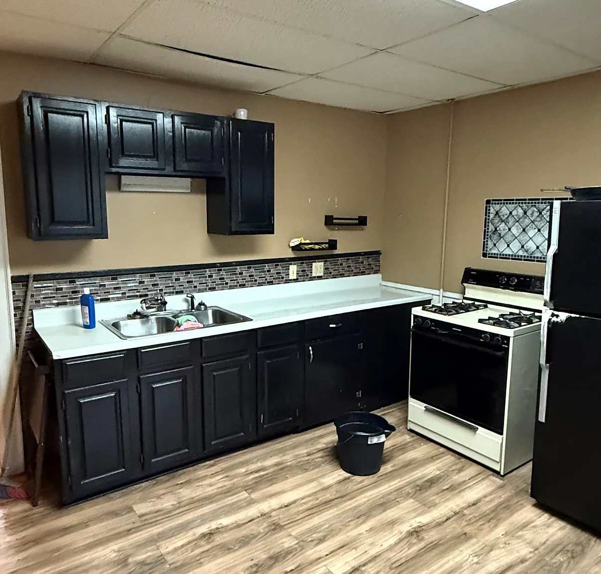 3 bed, $1,500 — Photo 3
