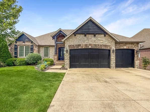 827 E Beaufort Street, Nixa, MO 65714