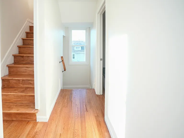 226 S Main St — Photo 17