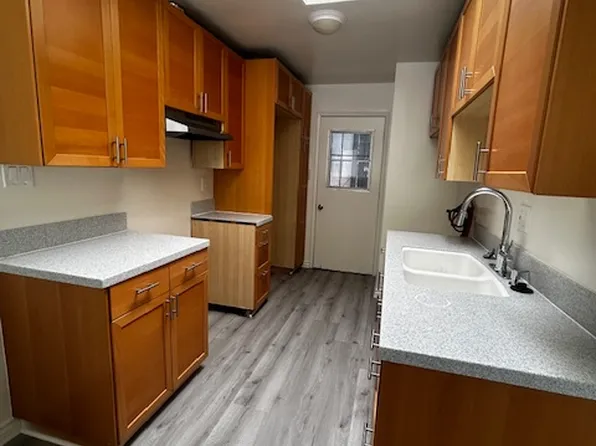 4152 W 164th St, Lawndale, CA 90260