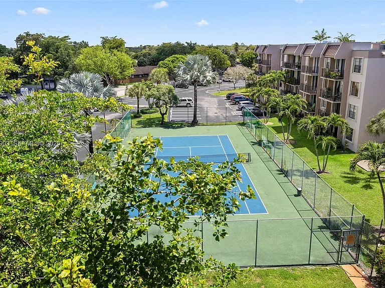 13120 SW 92nd Ave #B-505 — Photo 23