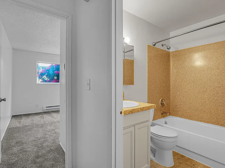 5920 SW Erickson Ave — Photo 22