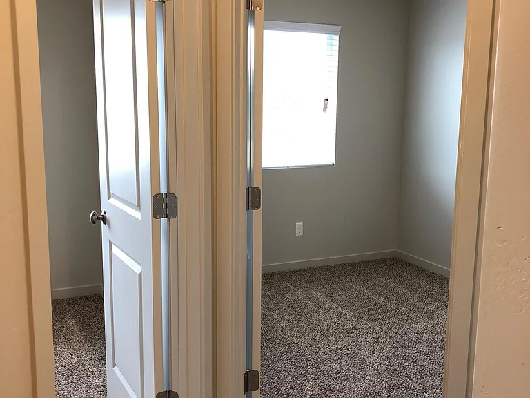 71 N Middleton Rd #A — Photo 8