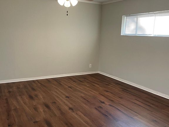 4th image of 1024 N Lane Dr