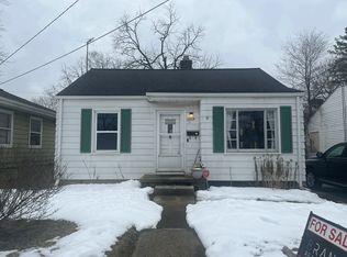3817 Augusta St, Flint, MI 48532