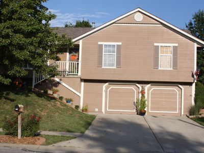 2212 NE Summerfield Dr, Blue Springs, MO, 64029