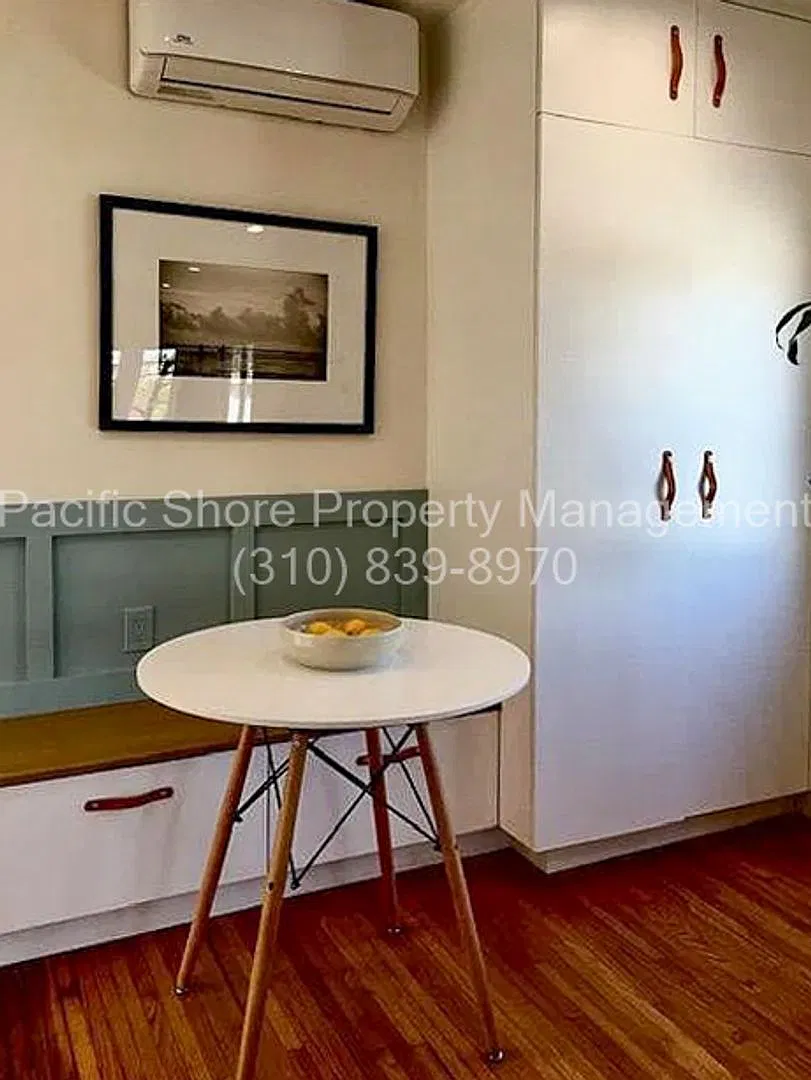 1420 Fairbanks Apartments — Photo 4