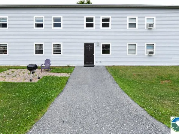 7404 Allemaengel Rd APT 2, New Tripoli, PA 18066