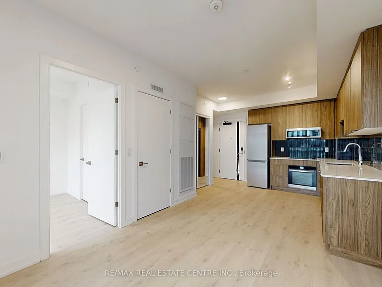 2501 Saw Whet Blvd N #549 — Photo 13