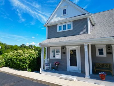 425 Main St APT E, Wareham, MA, 02571