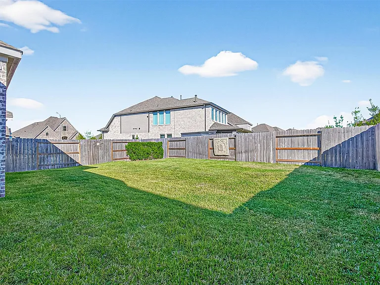 8922 Flounder Ridge Dr — Photo 45