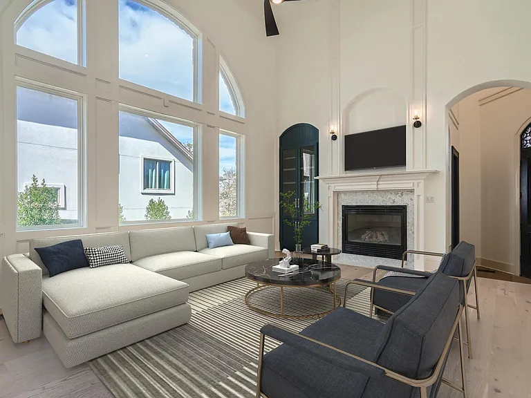 2625 McCullough St — Photo 3