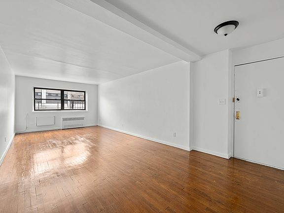 4th image of 2545 Sedgwick Ave APT 7C