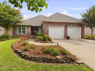 225 E Towne Dr, Brandon, MS 39042