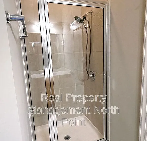 3026 Eltham Pl — Photo 36
