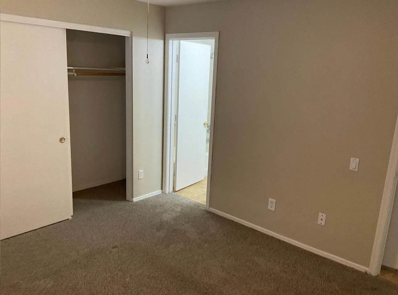 3 bed, 1181 sqft, $1,045 — Photo 3