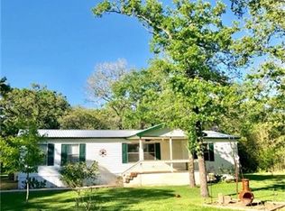 1441 Wonderful Rd, West point, TX 78963