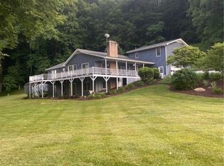 150 Rocky Rapids Ln, Mouth Of Wilson, VA 24363