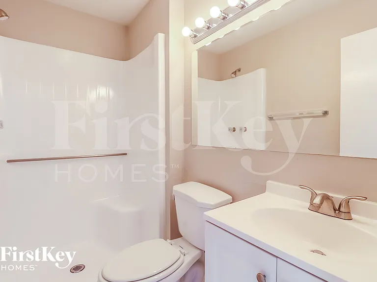 7701 SW 7th Ct — Photo 10