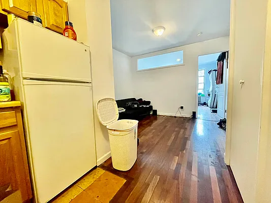 Rented by J Misrahi Realty Corp | media 13