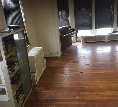 5th image of 2025 Stenton Ave