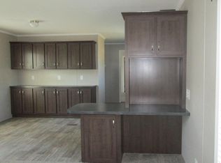 1203 NW Lakeview Ave, Kansas City, MO 64118