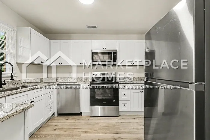 3713 Stanford Cir — Photo 13