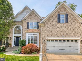 6249 Williamsburg Blvd, Arlington, VA 22207