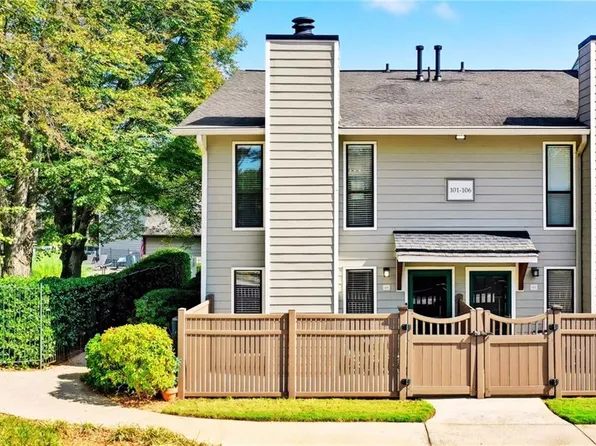 101 Park Ridge Cir, Marietta, GA 30068