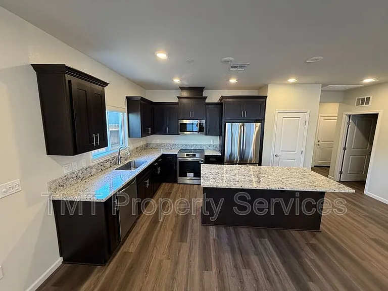 9106 Turnbull Ct — Photo 5