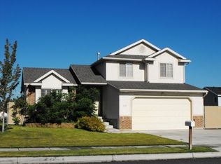 4679 S 3025 W, Roy, UT 84067