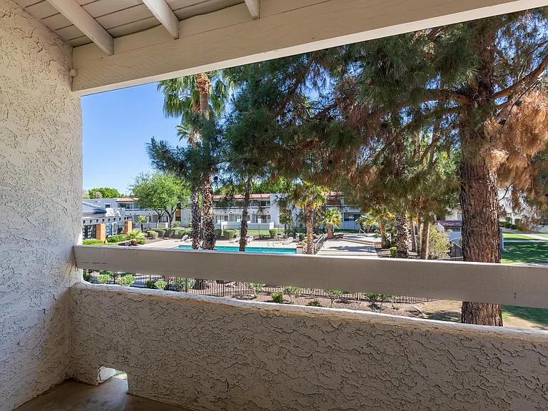 Elara at Paradise Valley — Photo 14