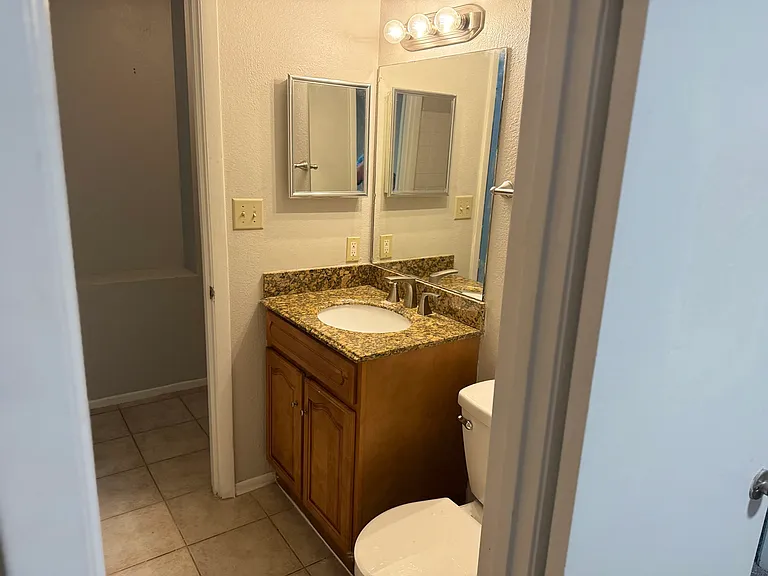 224 Afton Sq #301 — Photo 7