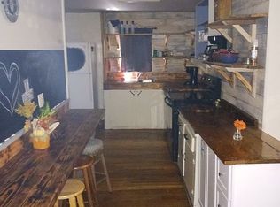 216 Shipley Ln, Winslow, AR 72959