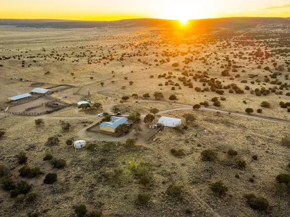 110 Copeland Rd, Claunch, NM 87011