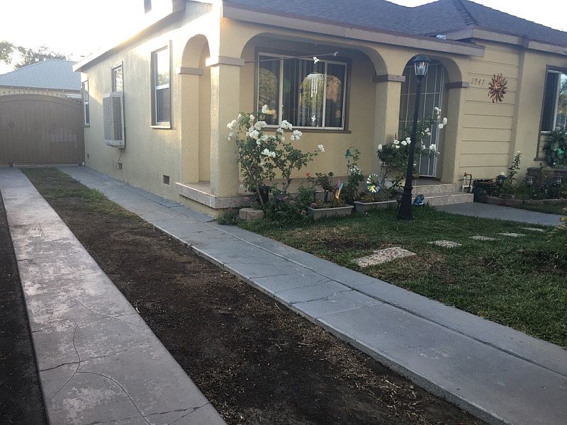 1st image of 2947 Gale Ave