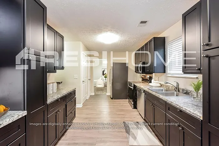 4 bed, 2.5 bath, 2200 sqft, $2,225 — Photo 3