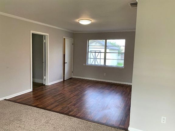5th image of 158 Brierwood Dr