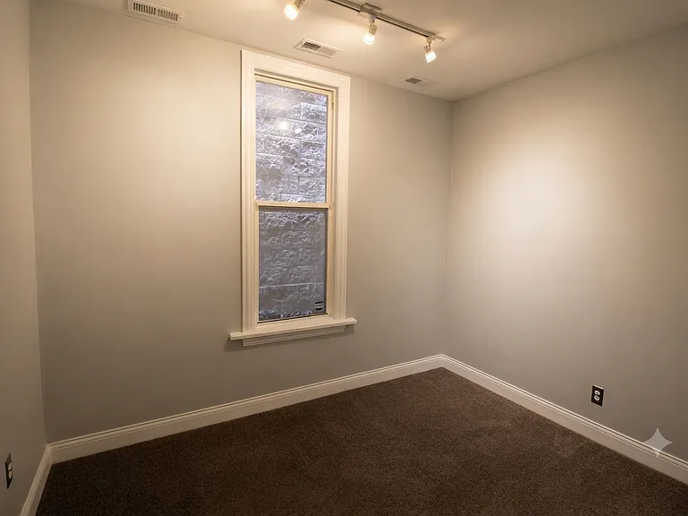 1317 N Campbell Ave #1 — Photo 5