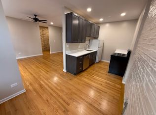 6150 N Winthrop Ave APT 227, Chicago, IL 60660