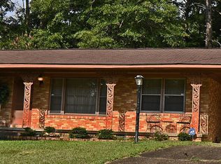 3423 11th Pl, Meridian, MS 39305
