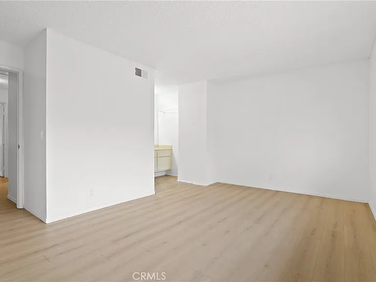 828 N Garfield Ave #B — Photo 8