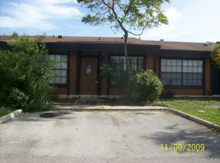 10270 Oleander Ct, Pembroke Pines, FL 33026